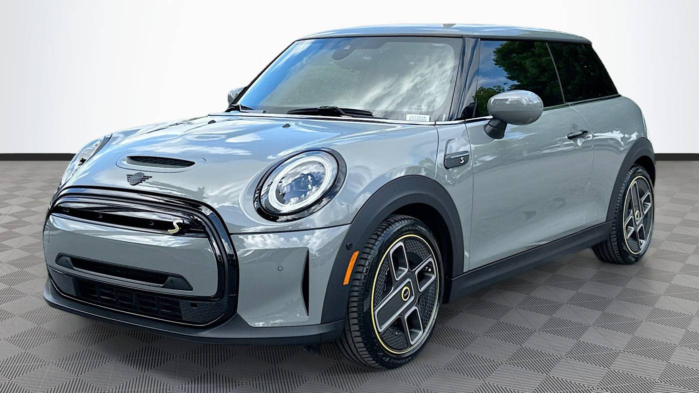 2023 mini hardtop 2 door cooper se
