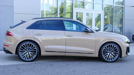 2024 Audi SQ8
