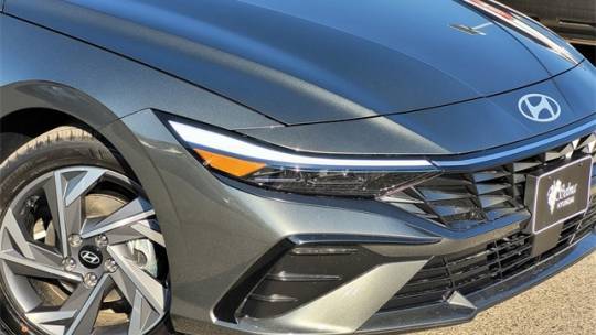 2025 Hyundai Elantra