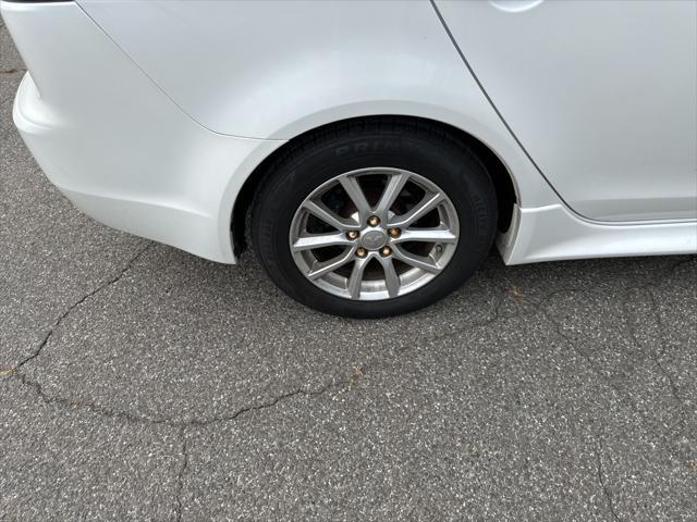 2016 mitsubishi lancer es