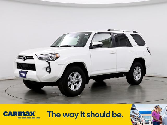 2022 toyota 4runner sr5