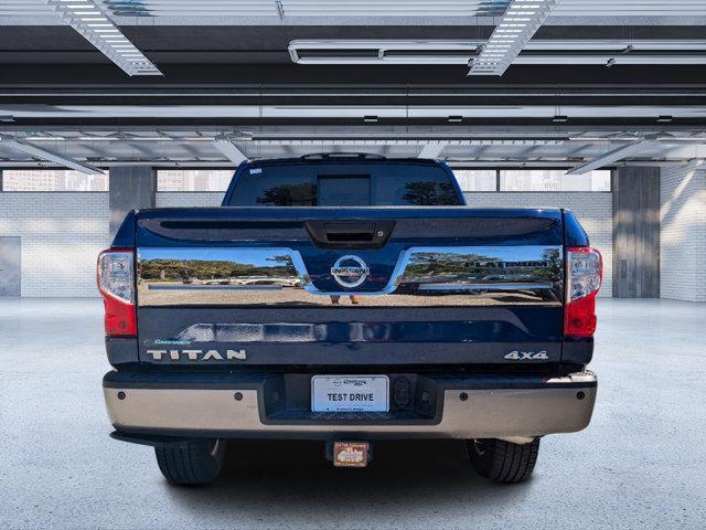 2019 nissan titan platinum reserve