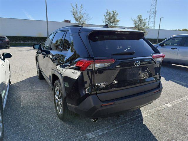 2021 toyota rav4 xle