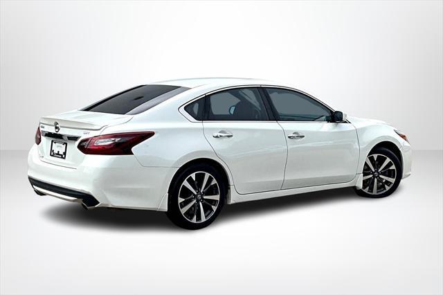 2017 nissan altima 2.5 sr
