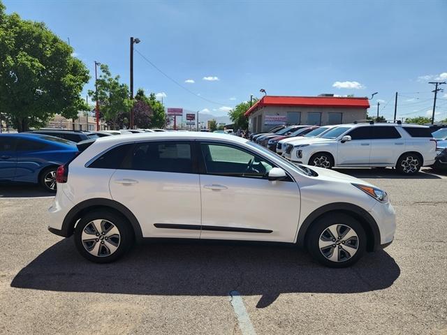2019 kia niro fe