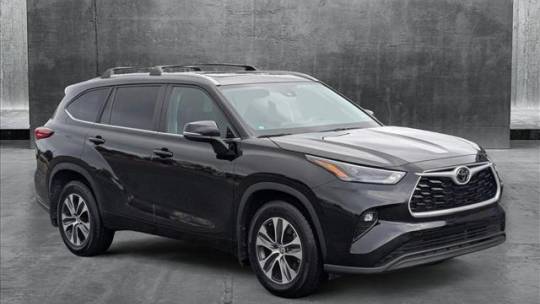 2023 toyota highlander xle
