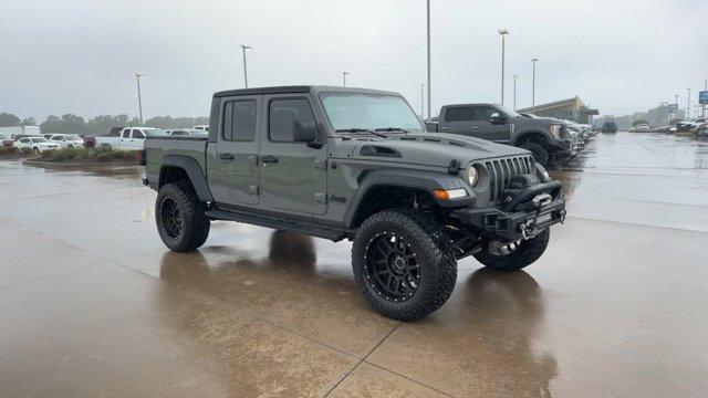 2020 jeep gladiator sport