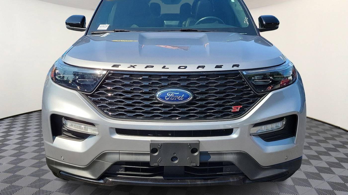 2021 ford explorer st