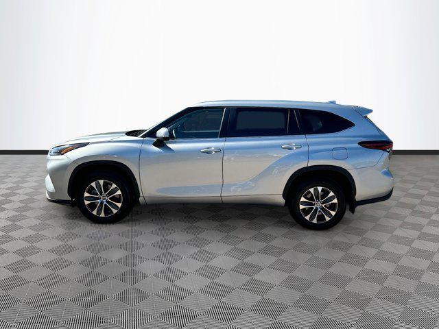 2024 toyota highlander xle