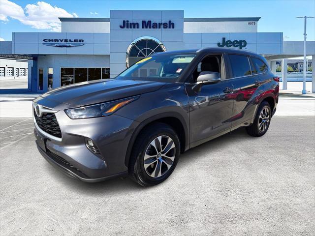 2023 toyota highlander xle