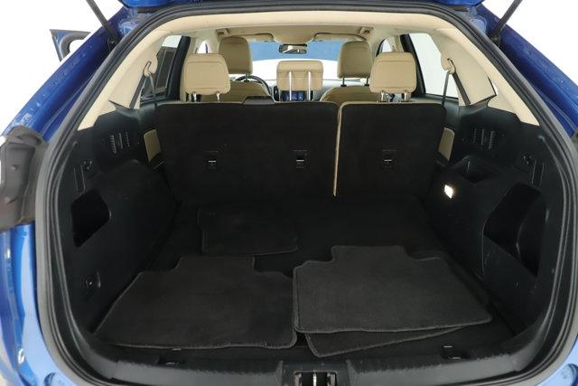 2021 ford edge se