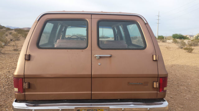 1988 chevrolet v10 suburban scottsdale sport utility 4-door 5.7l
