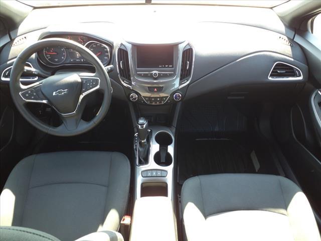 2019 chevrolet cruze lt