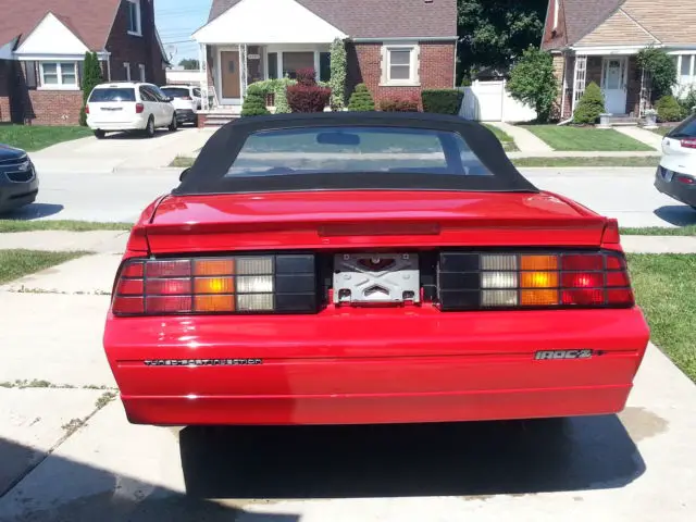 1989 chevrolet camaro iroc-z convertible 2-door 5.0l iroc z tuned port injection
