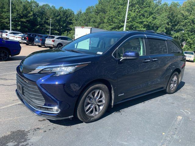 2021 toyota sienna xle 7 passenger