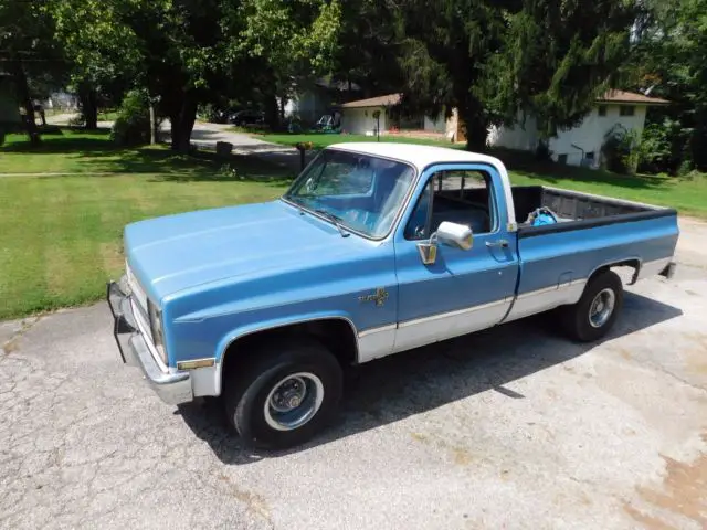 1985 chevy c10 4 x 4 silverado southern truck