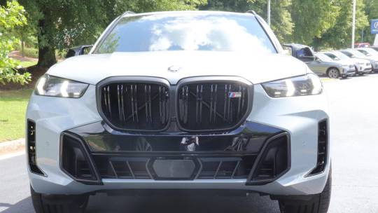 2025 BMW X5 m60i