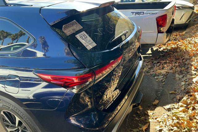 2021 toyota highlander xse