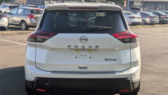 2024 Nissan Rogue