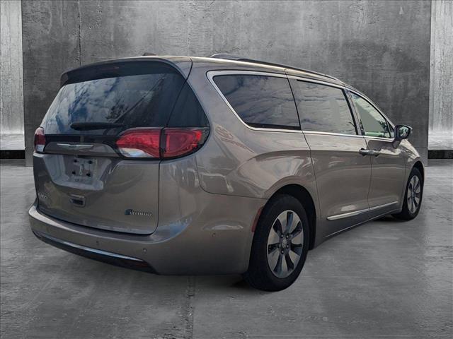 2018 chrysler pacifica hybrid limited