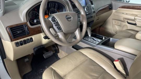 2013 nissan armada platinum