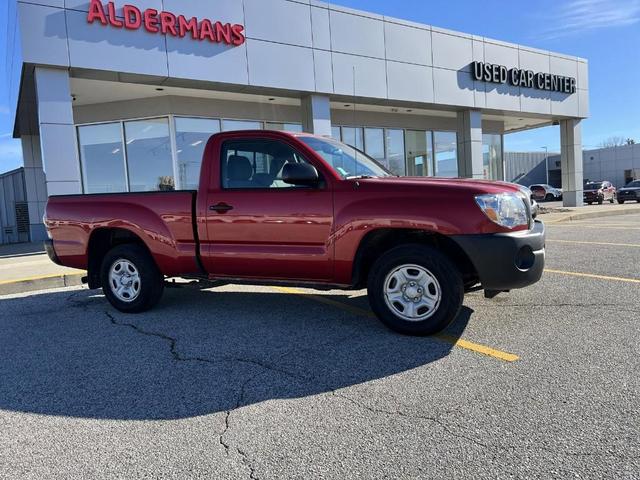 2011 toyota tacoma base