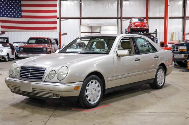 1998 mercedes-benz e-class e 320 4dr sedan