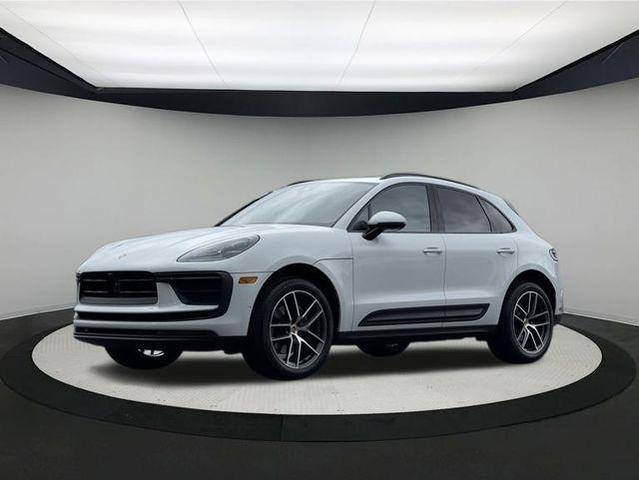 2024 porsche macan base