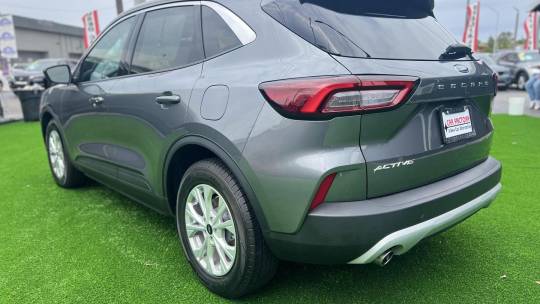2023 Ford Escape