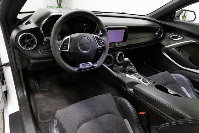 2017 chevrolet camaro 1ss