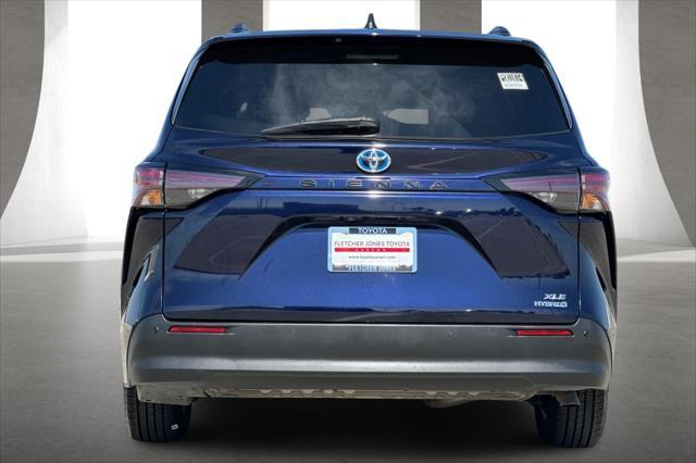 2023 toyota sienna xle 8 passenger
