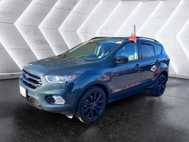2019 ford escape se