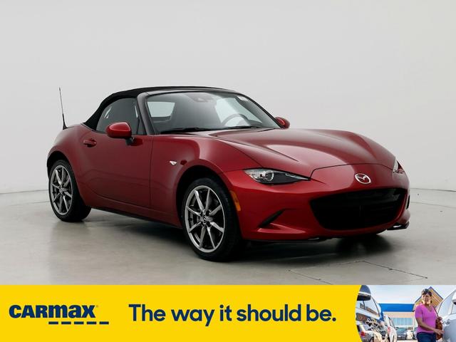 2022 mazda mx-5 miata grand touring