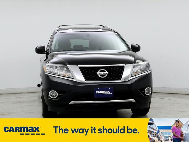 2016 nissan pathfinder sv