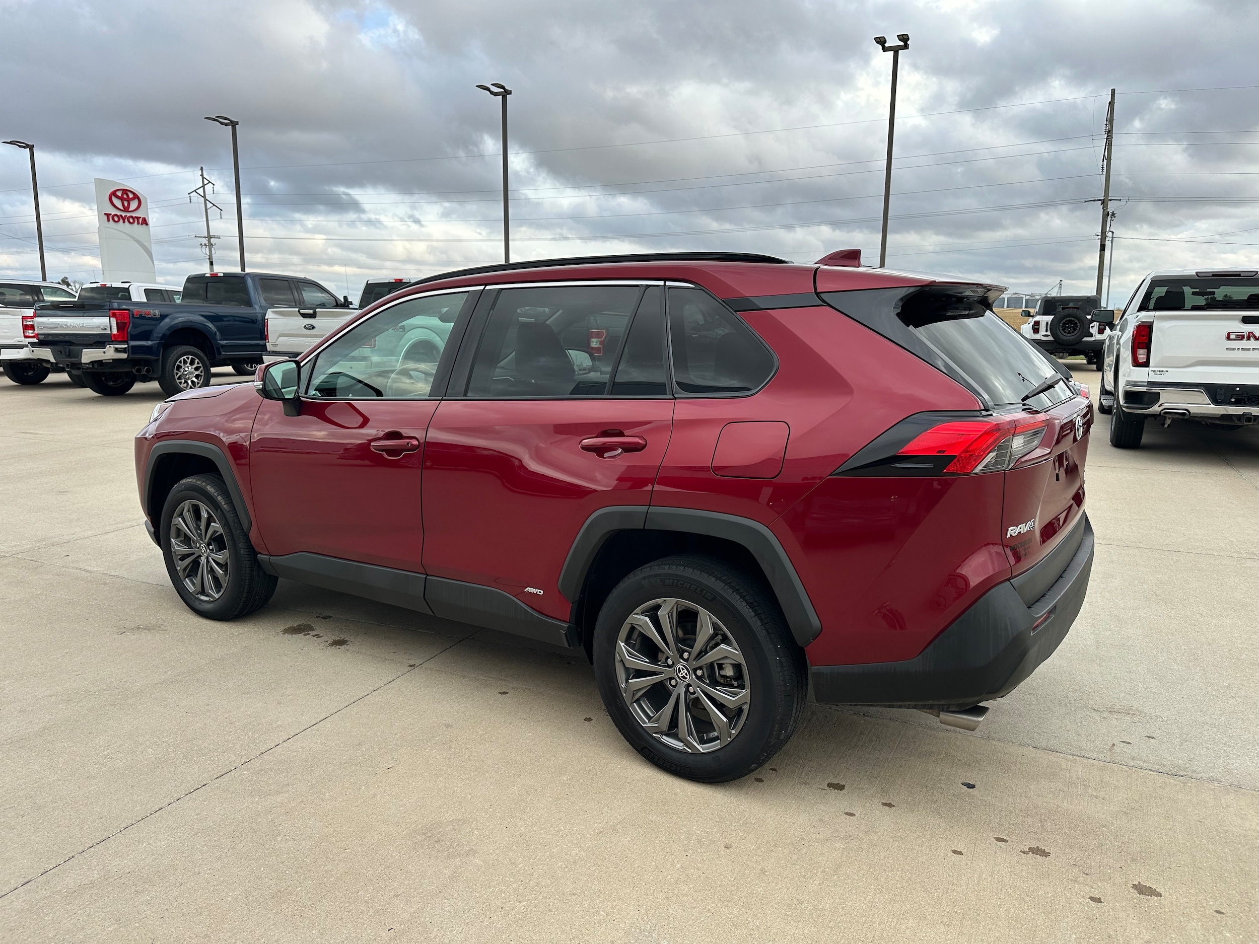 2022 toyota rav4