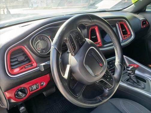 2018 dodge challenger