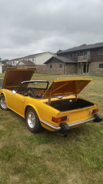 triumph tr6 tr-6 1976 roadster convertible cabriolet british sports daily driver