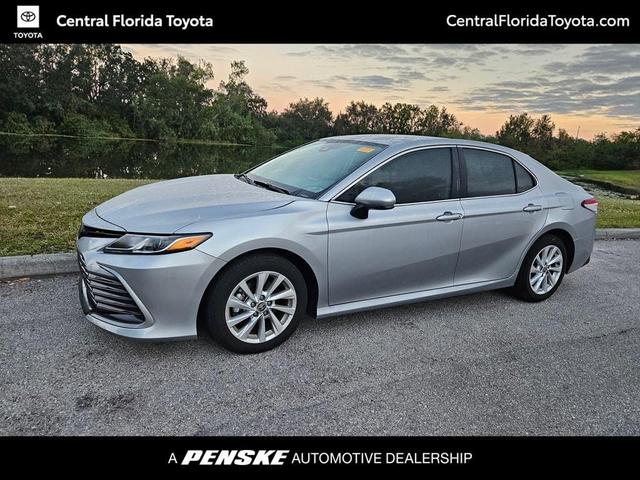 2024 toyota camry le