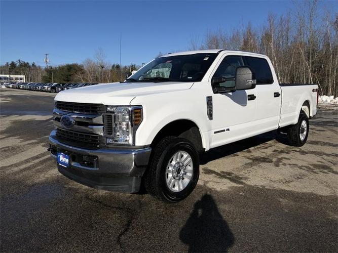 2018 ford f-350 super duty xlt 4x4 xlt 4dr crew cab 8 ft. lb srw pickup for sale in saco, maine