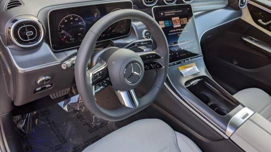 2025 Mercedes-Benz GLC