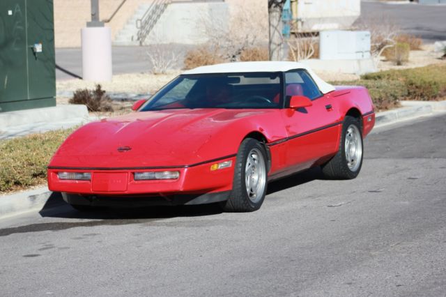 1990 corvette red on red artic white top