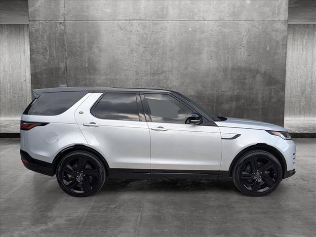 2024 land rover discovery p360 dynamic se
