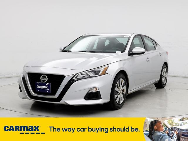 2020 nissan altima s