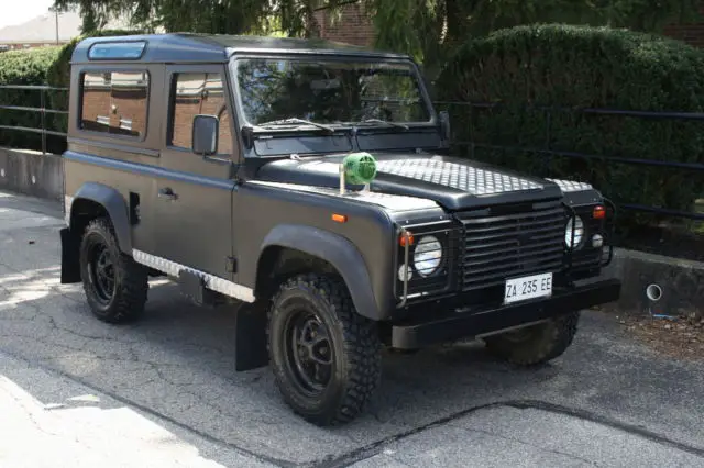 1991 land rover defender 90 matt black