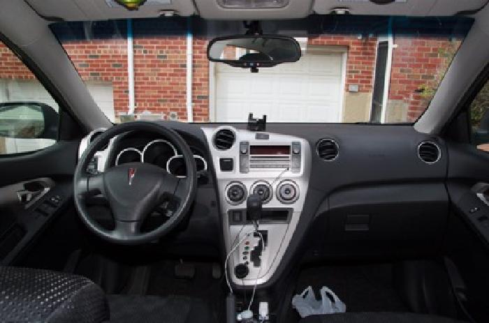obo 2010 pontiac vibe (toyota matrix) 1.8l black metallic 82k miles in douglaston, ny