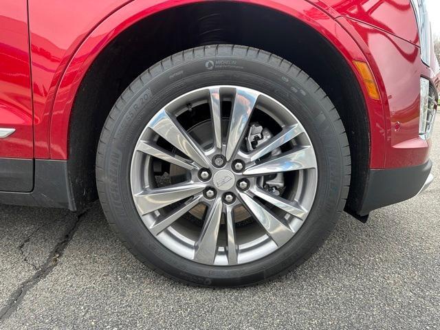 2024 cadillac xt5 premium luxury