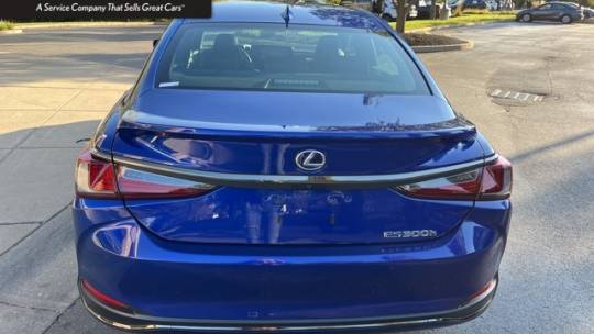 2022 lexus es 300h f sport