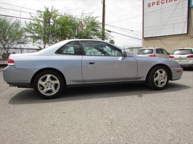 2000 honda prelude base 2dr coupe
