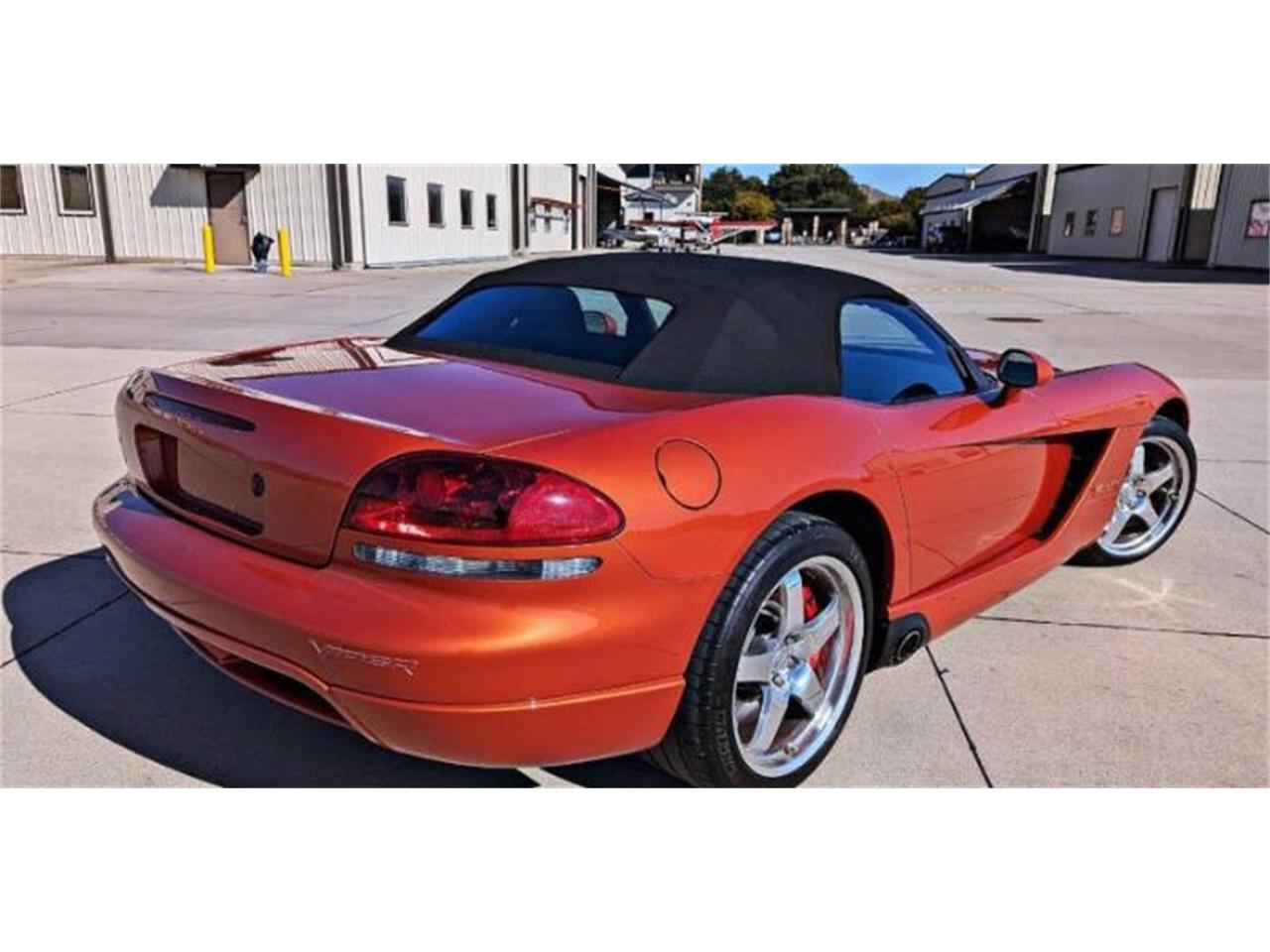 2005 dodge viper