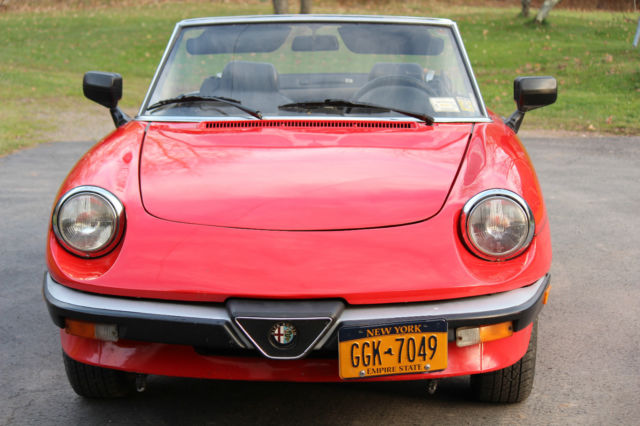 1986 alfa romeo spider graduate convertible 2-door 2.0l, great condition!